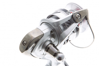 Катушка Daiwa Crossfire 20 LT 4000-C