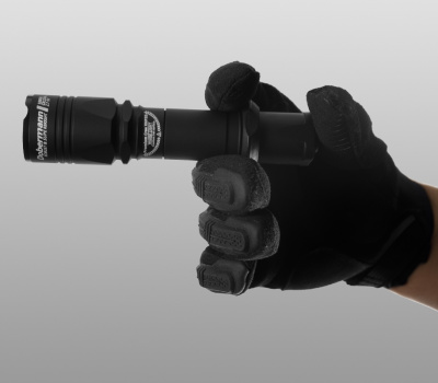 Тактический фонарь Armytek Dobermann Pro