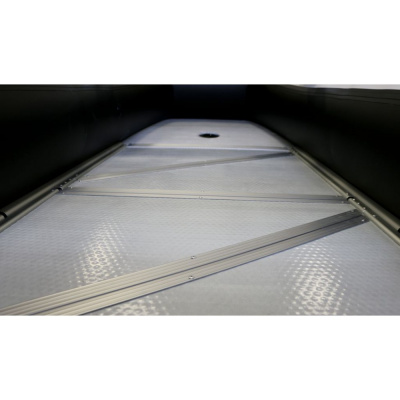 Лодка Polar Bird 385М Merlin (чёрно-белый) стеклокомпозит