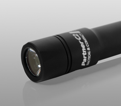 Тактический фонарь Armytek Partner C2